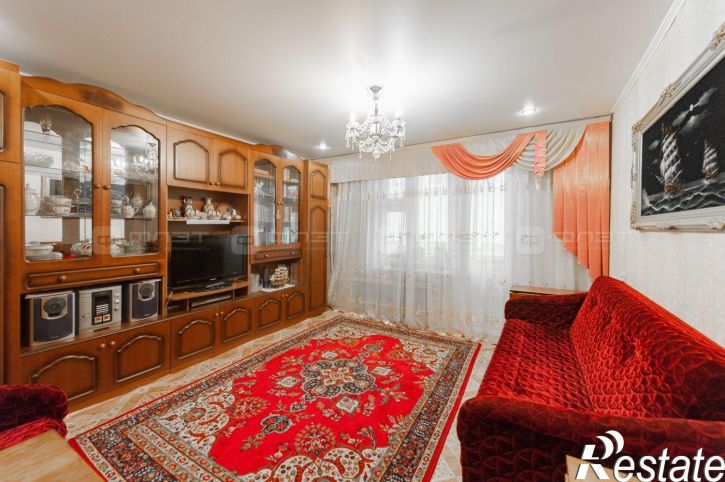 3-комн квартира ул. Юлиуса Фучика, дом 50