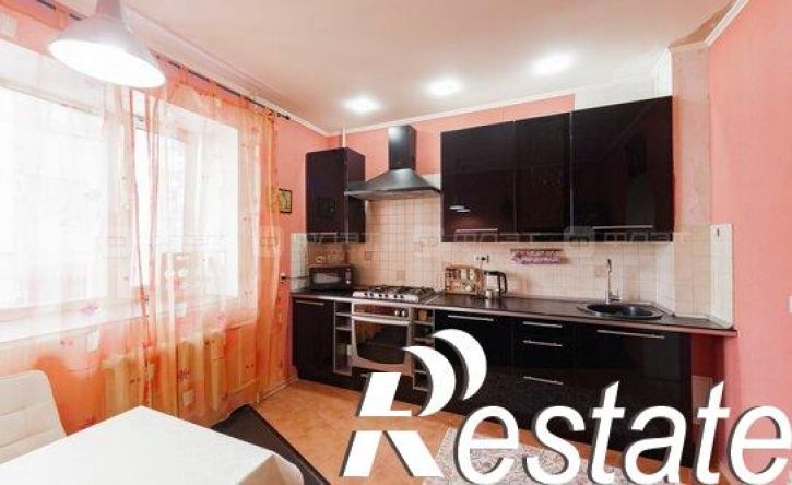 3-комн квартира улица Зинина, 34,  д. 34