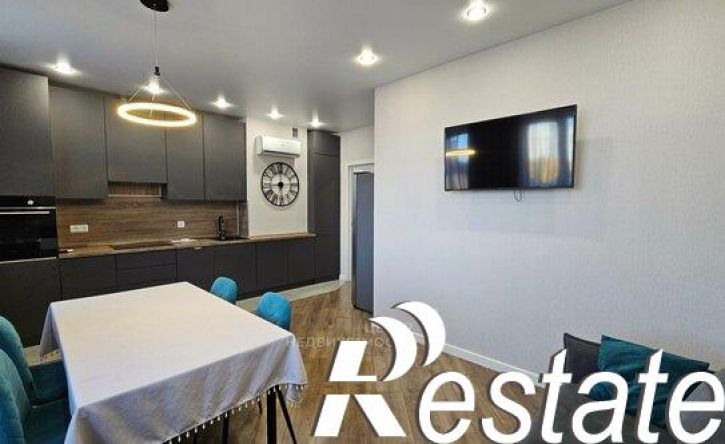 2-комн квартира улица Новаторов, 8Б,  д. 8Б