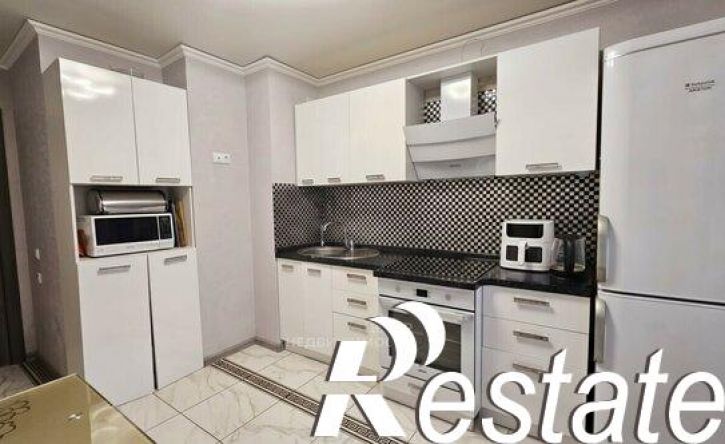 3-комн квартира проспект Ямашева, 31А,  д. 31А