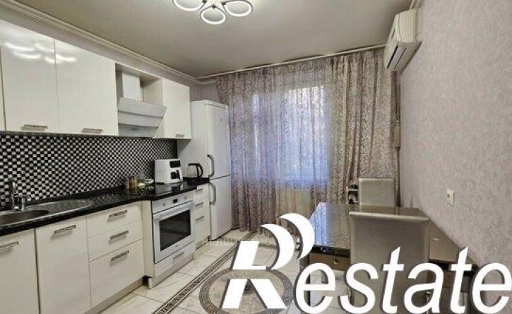 3-комн квартира проспект Ямашева, 31А,  д. 31А