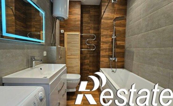 2-комн квартира улица Новаторов, 8Б,  д. 8Б
