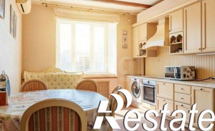 4-комн квартира улица Заря, 7А,  д. 7А