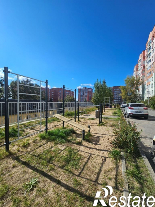 Продажа 2-комн квартиры Бирюзовая ул, 9