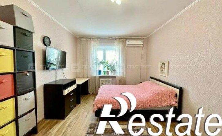 2-комн квартира улица Хусаина Мавлютова, 44,  д. 44