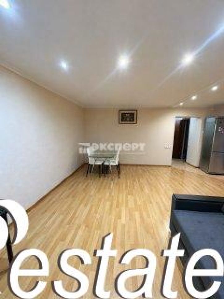 2-комн квартира улица Аделя Кутуя, 44,  д. 44