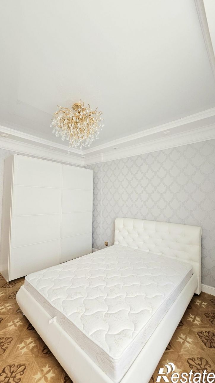 4-комн квартира Мусина  улица, д. 1