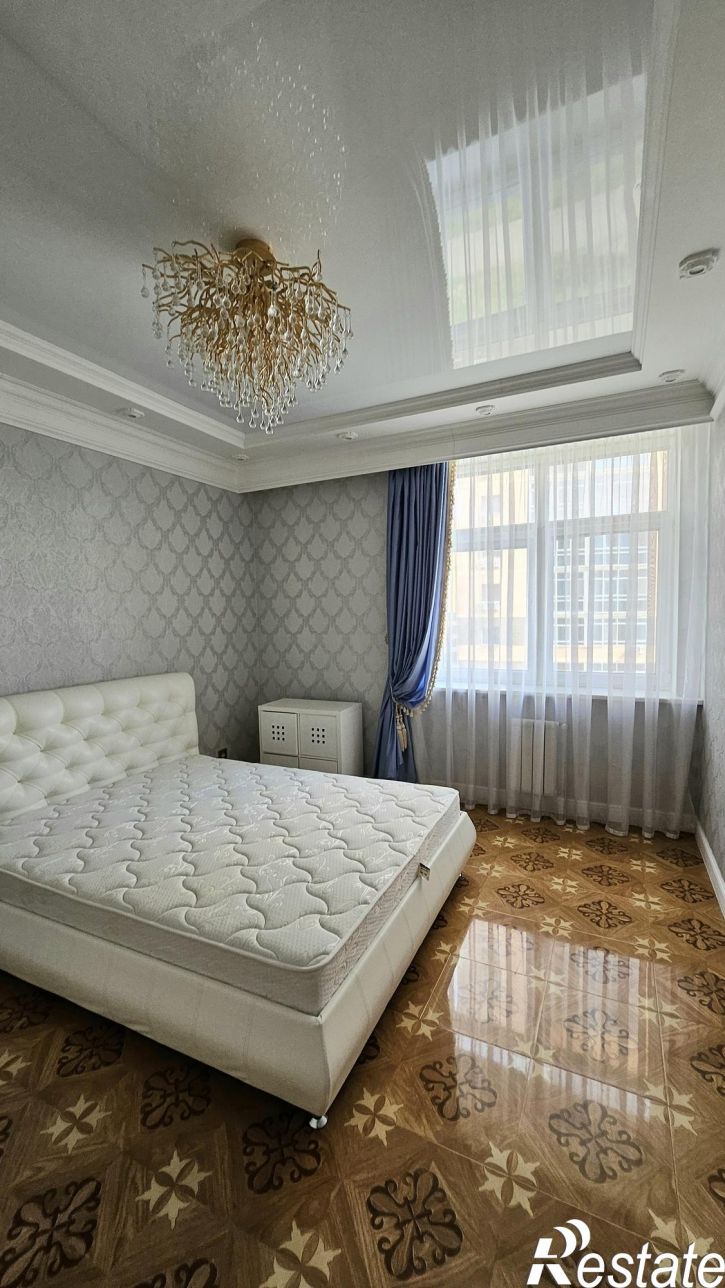 4-комн квартира Мусина  улица, д. 1