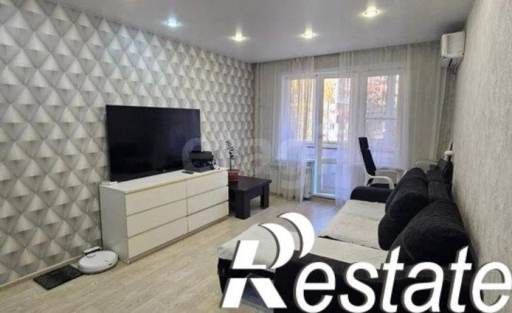 2-комн квартира улица Шамиля Усманова, 21,  д. 21