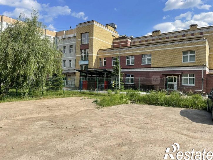 3-комн квартира ул. Ломжинская, дом 18