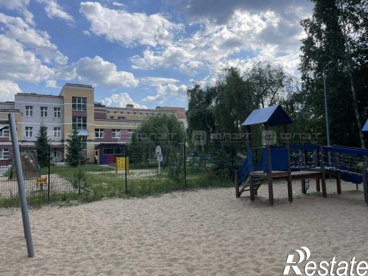 3-комн квартира ул. Ломжинская, дом 18
