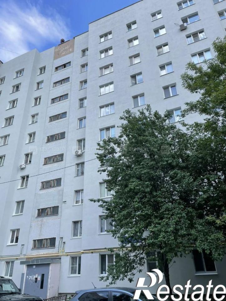 3-комн квартира ул. Ломжинская, дом 18