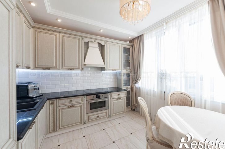 3-комн квартира пер. Щербаковский, дом 7