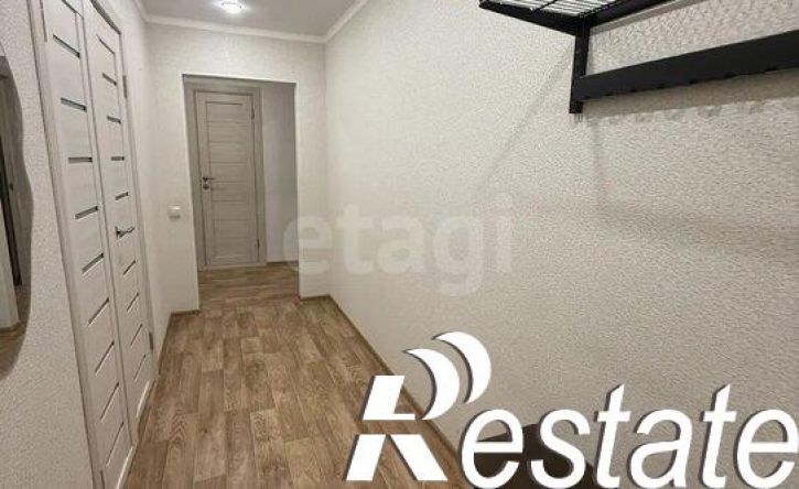 3-комн квартира улица Адоратского, 9,  д. 9