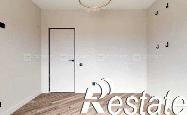 2-комн квартира улица Аделя Кутуя, 110Е,  д. 110Е
