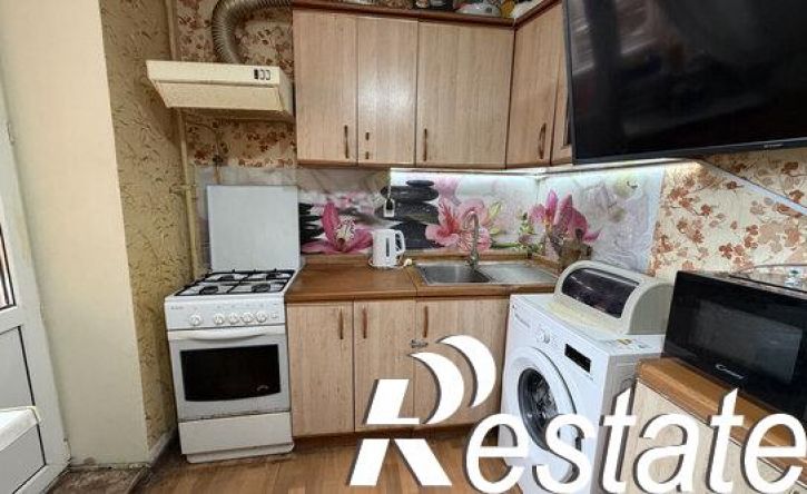 2-комн квартира улица Железнодорожников, 15,  д. 15