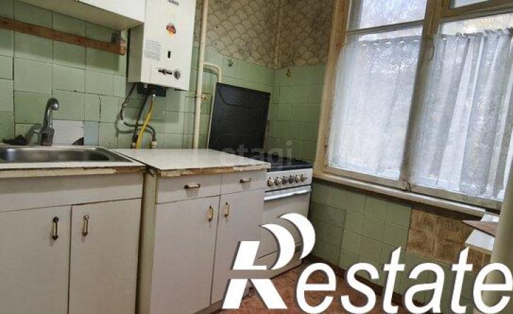 3-комн квартира улица Шамиля Усманова, 19 к1,  д. 19 к1