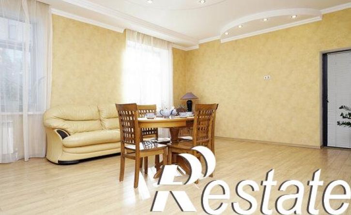 3-комн квартира Профессорский переулок, 4,  д. 4