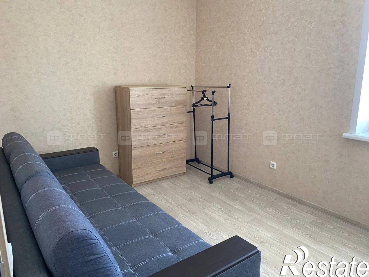 Сдать комнату за 20 000 рублей на ул. Аделя Кутуя д.110 дк1