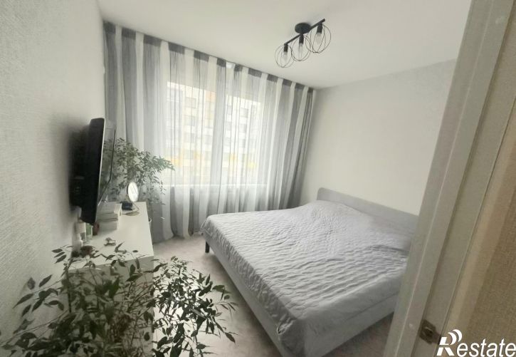 3-комн квартира Махмута Гареева улица, д. 5б