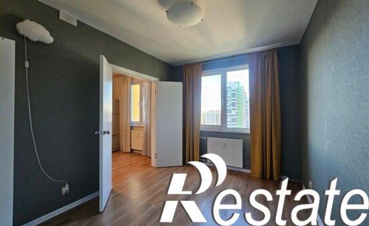 2-комн квартира улица Александра Курынова, 6 к2,  д. 6 к2