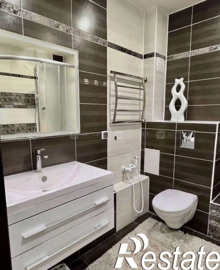 3-комн квартира ул. Академика Завойского, дом 17а
