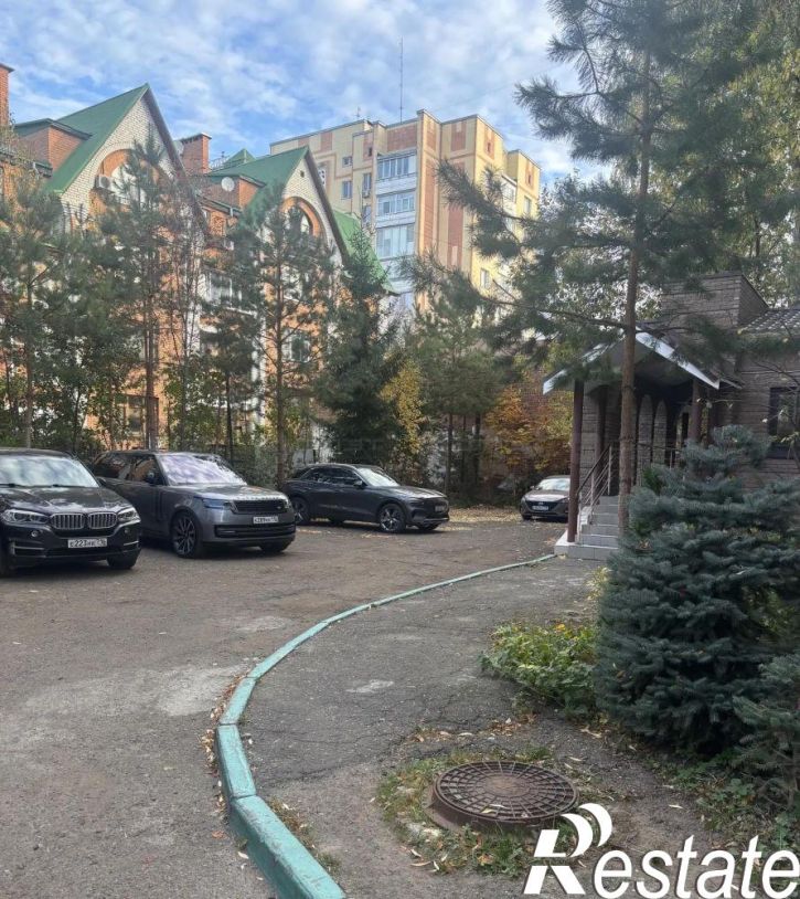 3-комн квартира ул. Бутлерова, дом 31