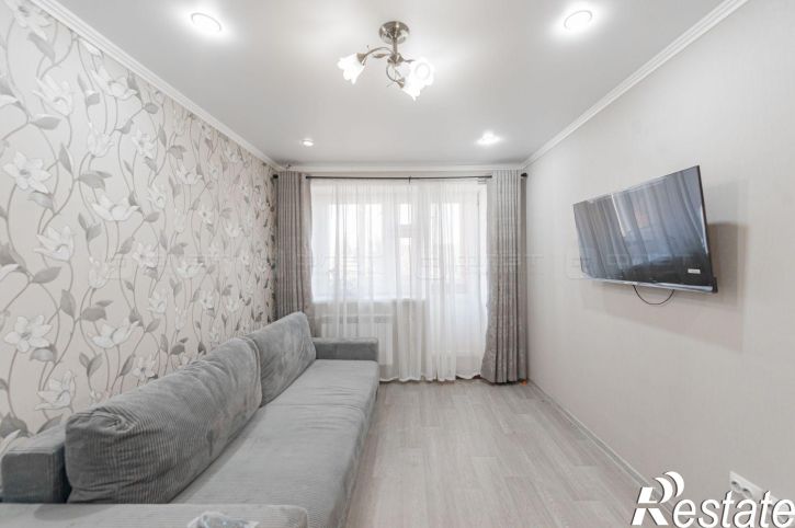 2-комн квартира ул. Гвардейская, дом 42