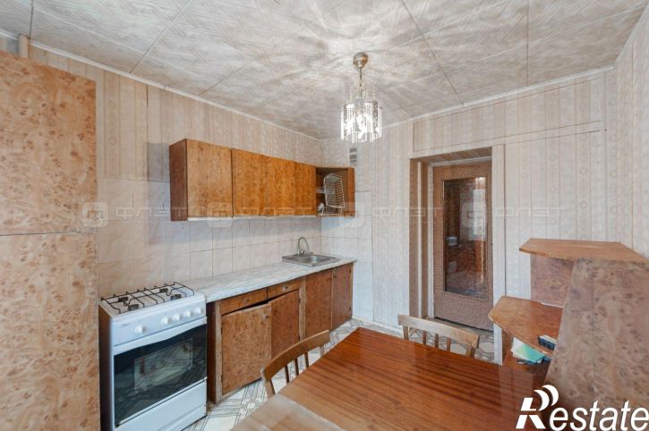 4-комн квартира ул. Рихарда Зорге, дом 87