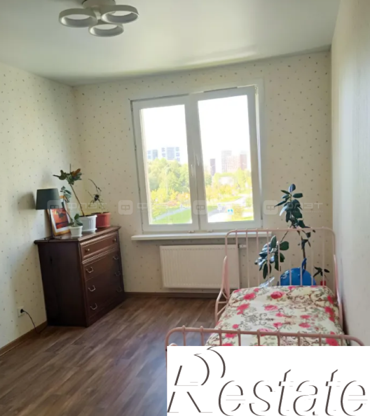 3-комн квартира ул. Александра Курынова, дом 10