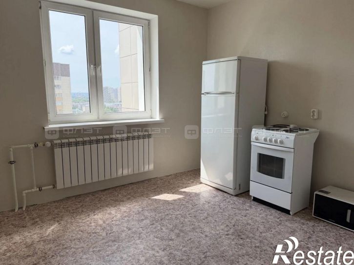 3-комн квартира пр-кт. Универсиады, дом 12