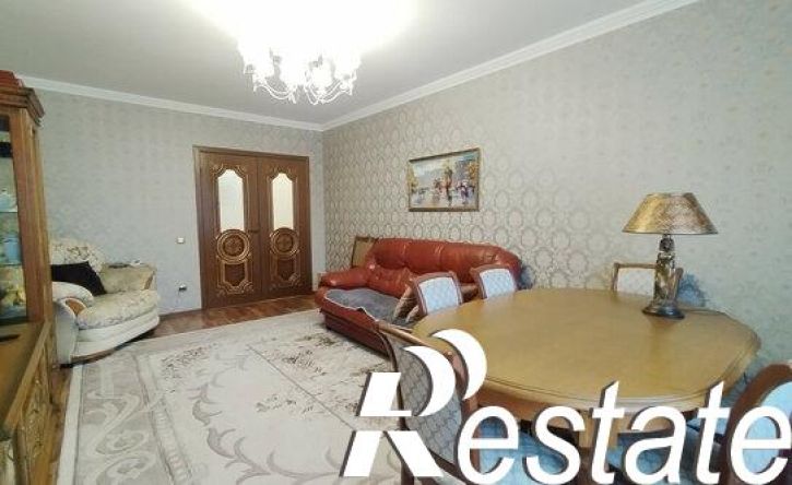 4-комн квартира 2-я Азинская улица, 1Д,  д. 1Д