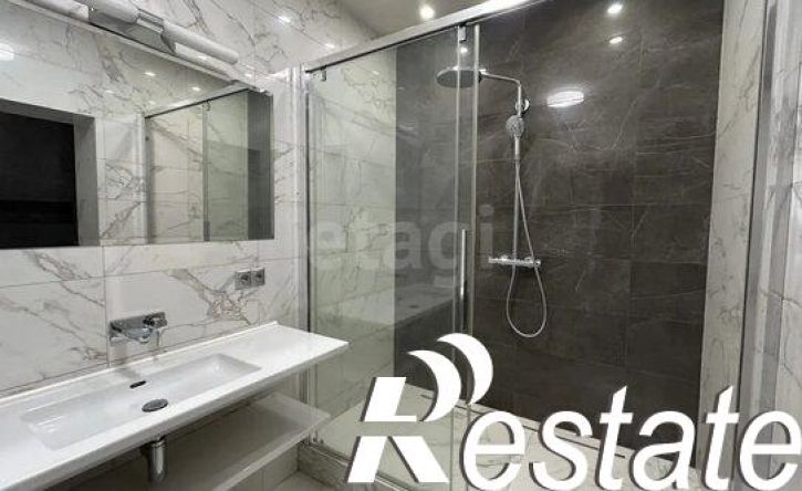 3-комн квартира улица Калинина, 30,  д. 30