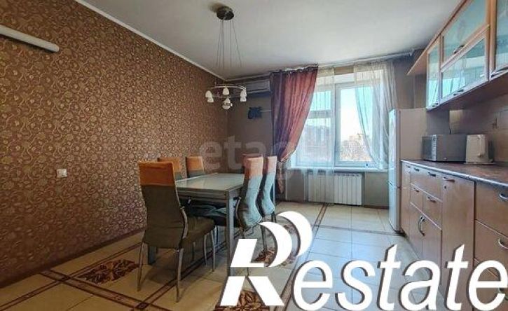 3-комн квартира улица Академика Губкина, 40А,  д. 40А