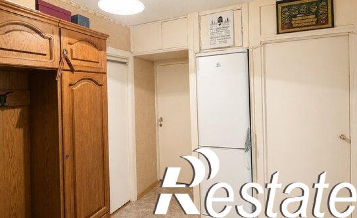 3-комн квартира улица Братьев Касимовых, 50,  д. 50