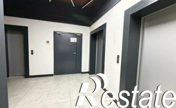 2-комн квартира улица Новаторов, 8Б,  д. 8Б