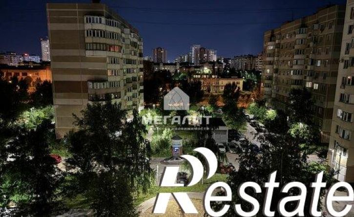 4-комн квартира Меридианная улица, 24,  д. 24