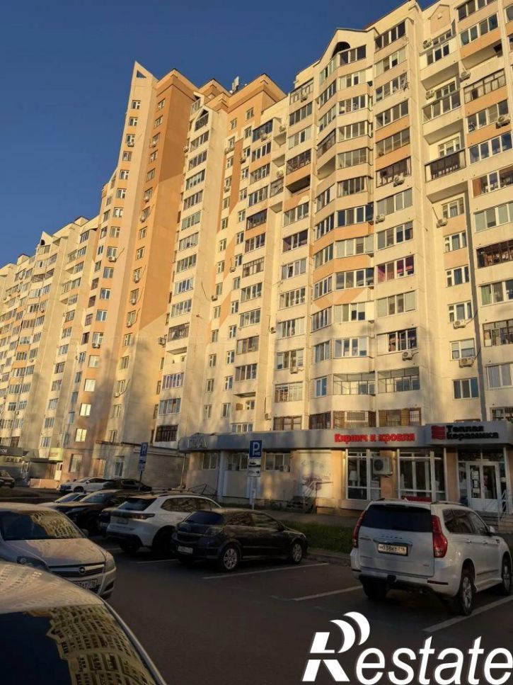 2-комн квартира пр. Победы д.78